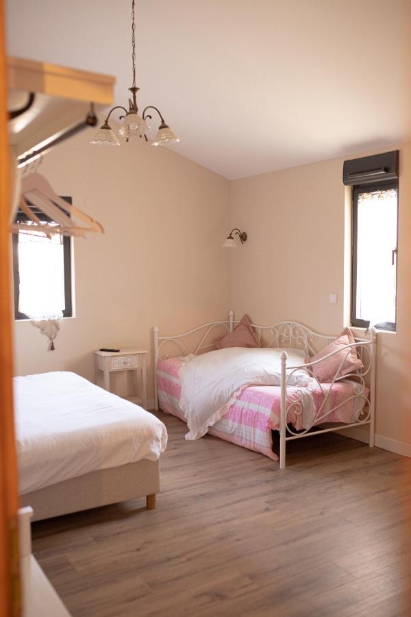 Domaine Des Jammetous - Hotel And Yoga Retreat Center La Magdelaine-Sur-Tarn 외부 사진